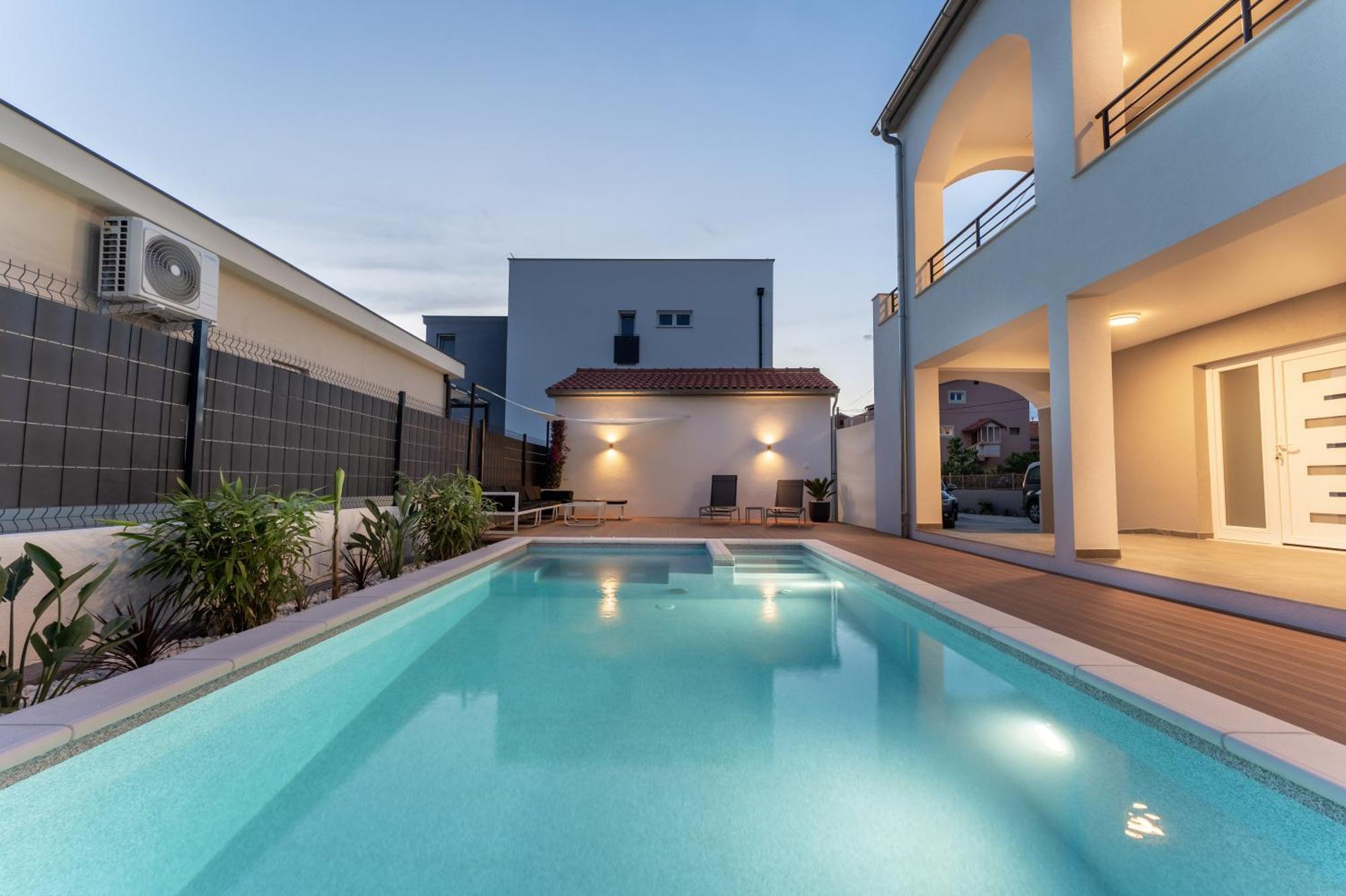 Bernie Apartments With A Pool Zadar Zewnętrze zdjęcie