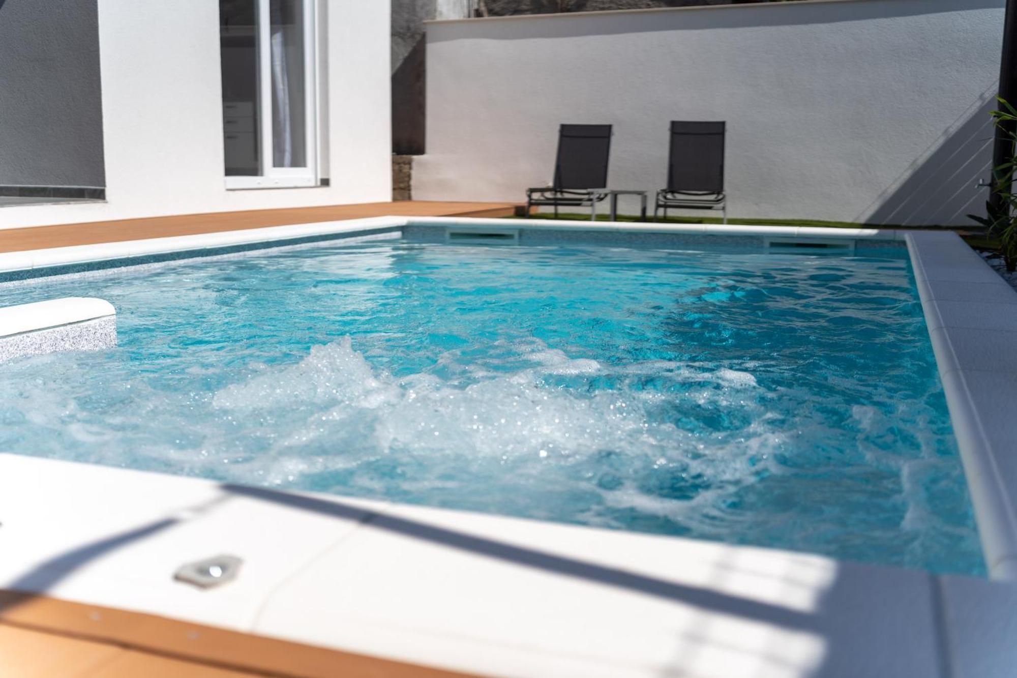 Bernie Apartments With A Pool Zadar Zewnętrze zdjęcie